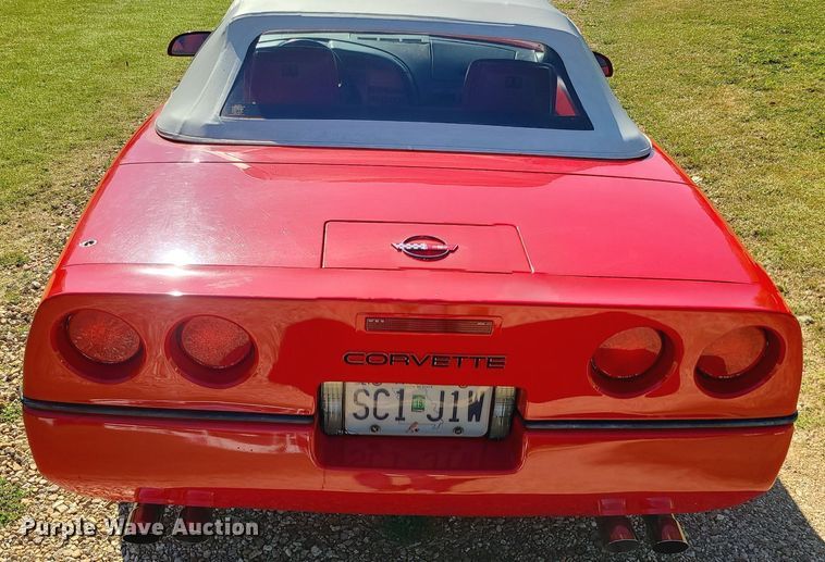 image for item DK4100 1990 Chevrolet Corvette  convertible