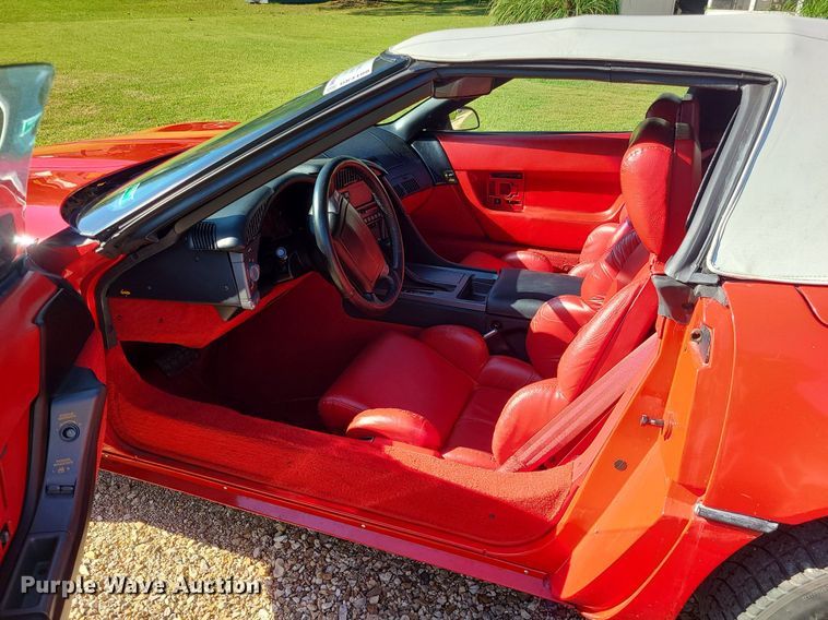image for item DK4100 1990 Chevrolet Corvette  convertible