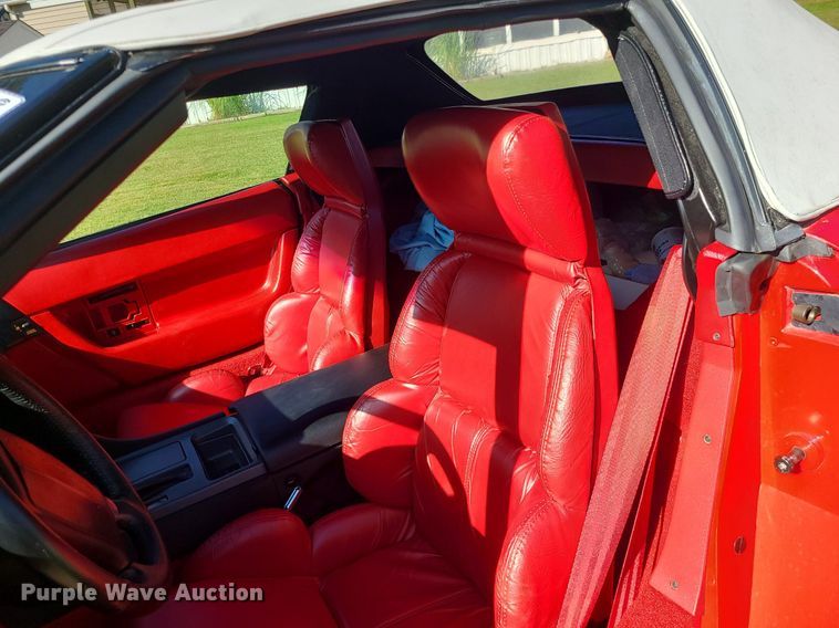 image for item DK4100 1990 Chevrolet Corvette  convertible