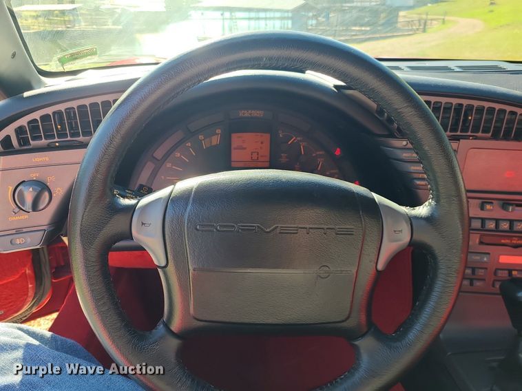 image for item DK4100 1990 Chevrolet Corvette  convertible