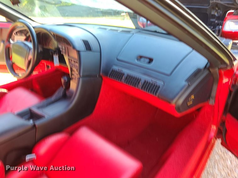 image for item DK4100 1990 Chevrolet Corvette  convertible