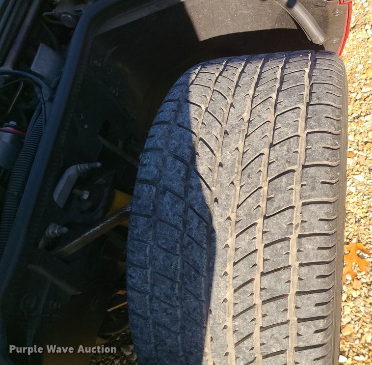 image for item DK4100 1990 Chevrolet Corvette  convertible