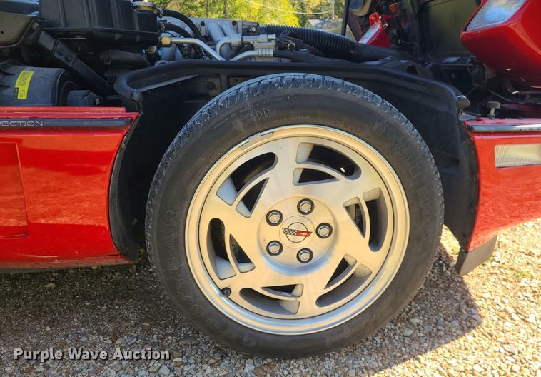 image for item DK4100 1990 Chevrolet Corvette  convertible