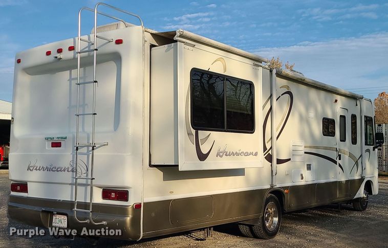 image for item DK4127 2003 Four Winds Hurricane  RV
