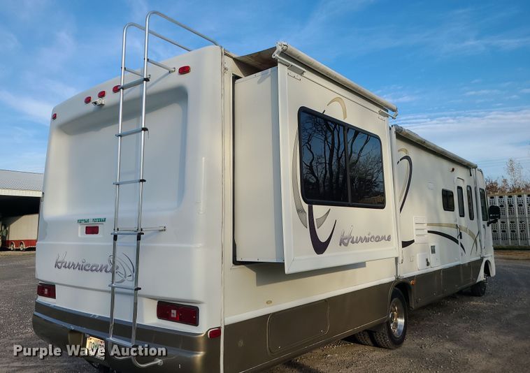 image for item DK4127 2003 Four Winds Hurricane  RV