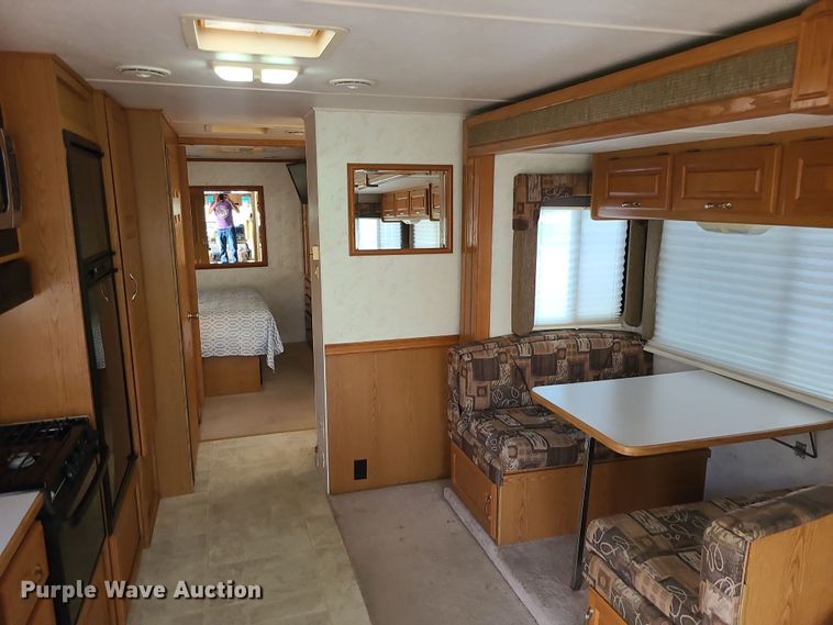 image for item DK4127 2003 Four Winds Hurricane  RV