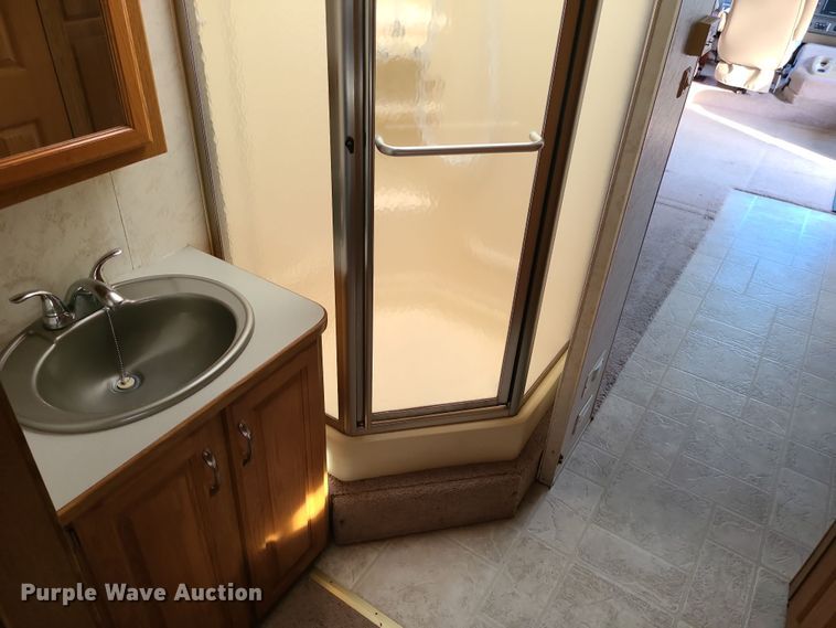 image for item DK4127 2003 Four Winds Hurricane  RV