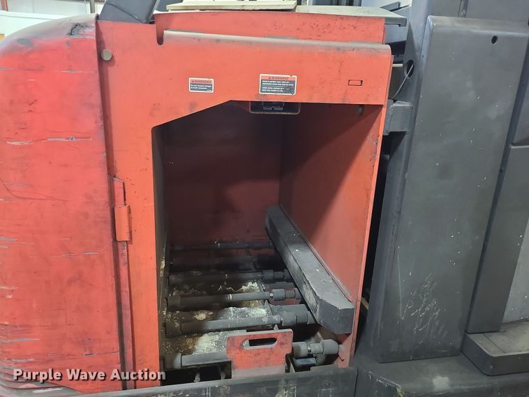 image for item DK4131 Raymond SA-CSR30T  forklift