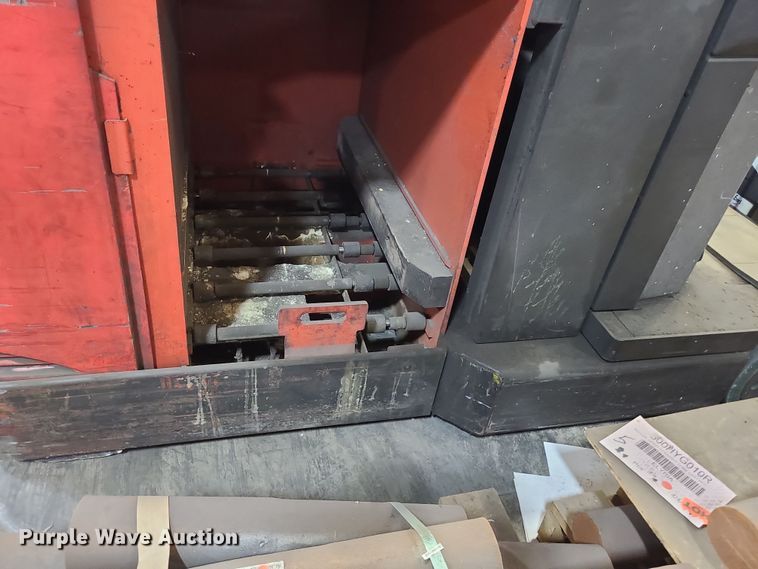 image for item DK4131 Raymond SA-CSR30T  forklift