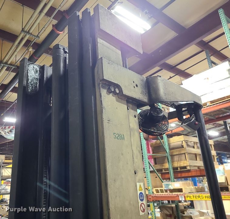 image for item DK4133 1992 Crown 45RRTT  forklift