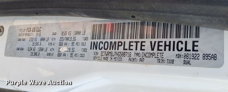 image for item DK8864 2017 Dodge Ram 5500HD  flatbed truck