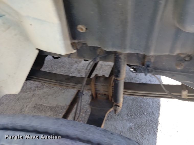 image for item DK8866 2012 International 4300  truck cab and chassis