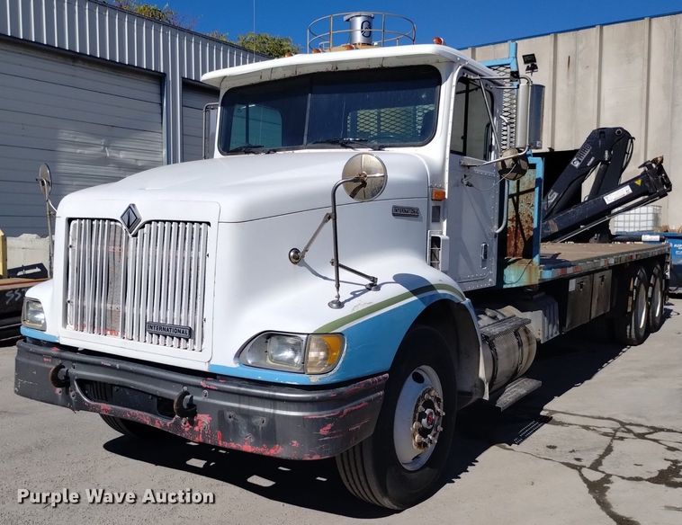 image for item DK8867 1998 International 9100  crane truck