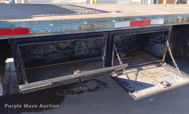 image for item DK8867 1998 International 9100  crane truck