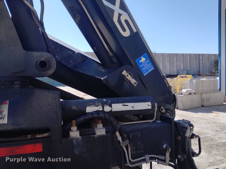 image for item DK8867 1998 International 9100  crane truck