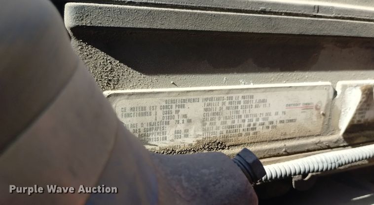 image for item DK8867 1998 International 9100  crane truck