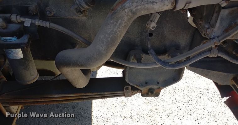 image for item DK8867 1998 International 9100  crane truck