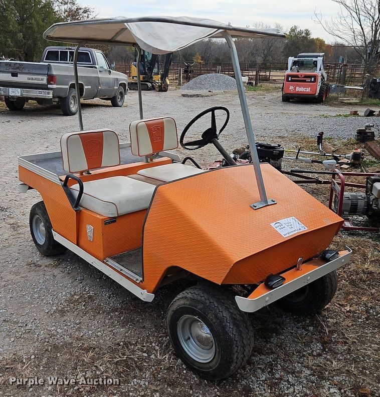 image for item DN7064 Taylor Dunn GT 370  golf cart