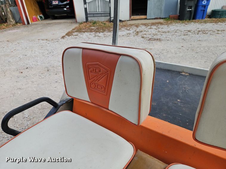 image for item DN7064 Taylor Dunn GT 370  golf cart