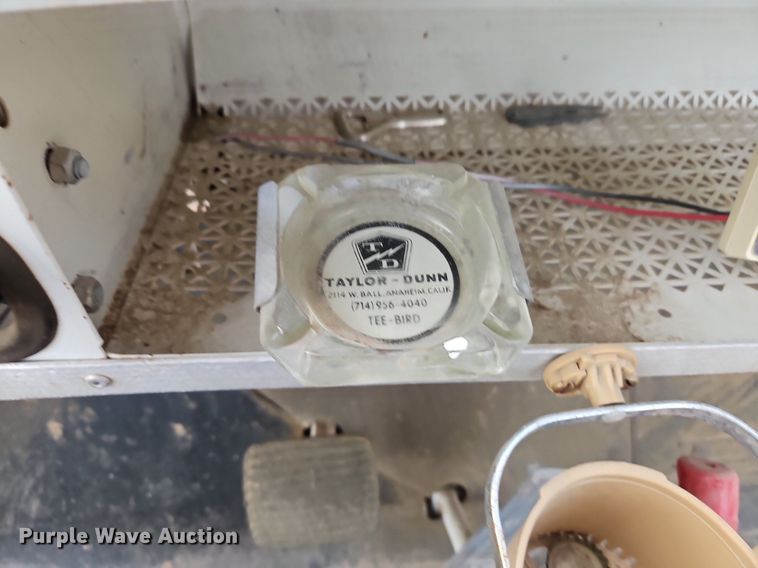 image for item DN7064 Taylor Dunn GT 370  golf cart