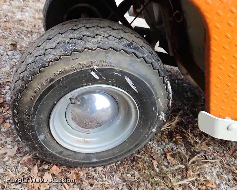 image for item DN7064 Taylor Dunn GT 370  golf cart