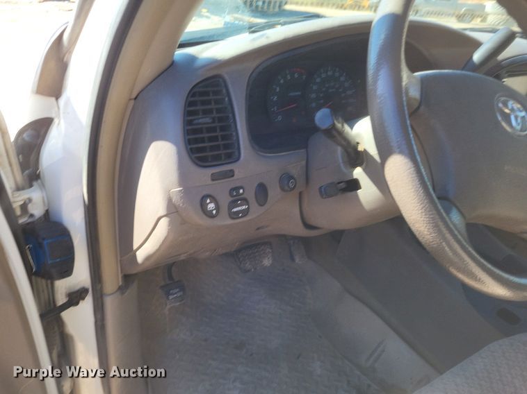 image for item DO4706 2006 Toyota  Tundra SR5 Double Cab pickup truck