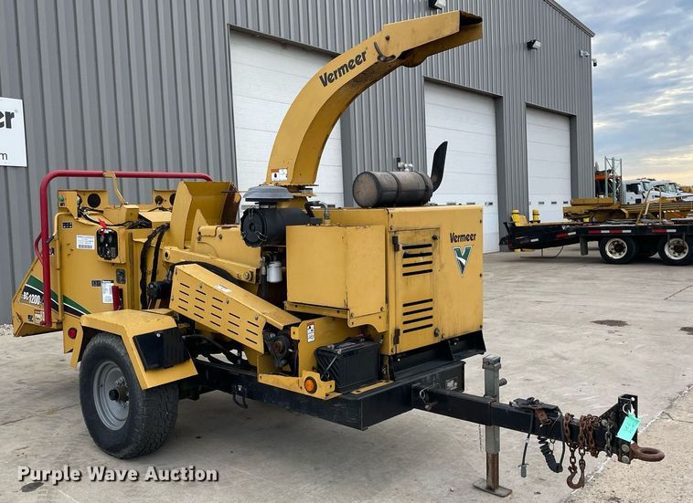 image for item DP0103 2009 Vermeer BC1200XL  wood chipper