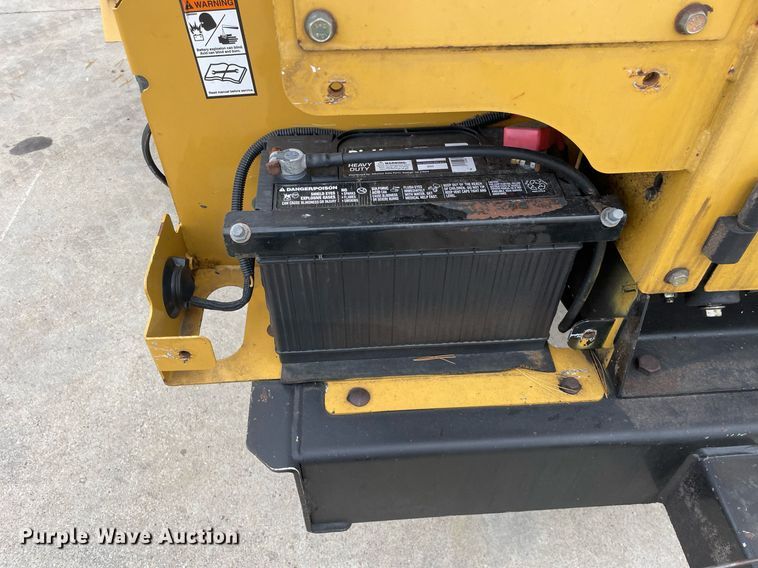 image for item DP0103 2009 Vermeer BC1200XL  wood chipper