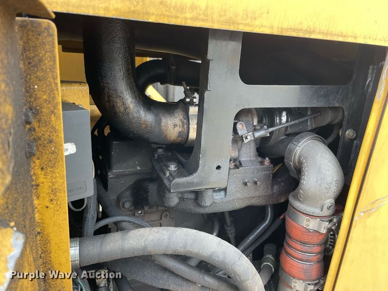 image for item DP0103 2009 Vermeer BC1200XL  wood chipper