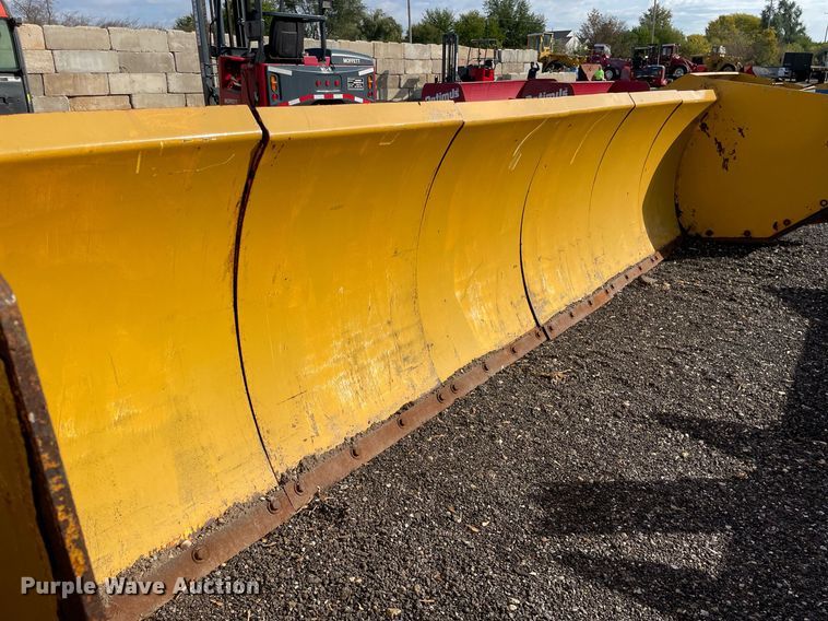 image for item DP0151 Arctic 16HD  16' W snow pusher