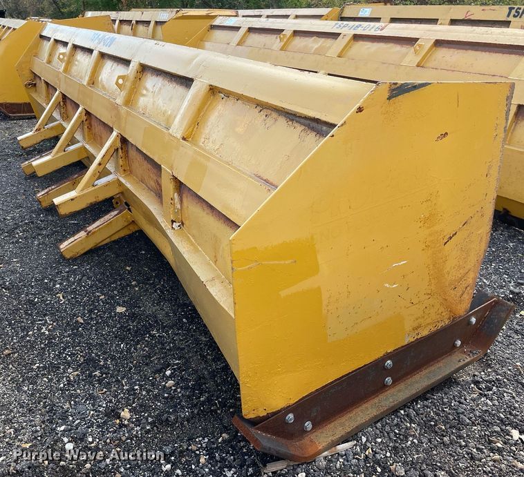 image for item DP0167 Pro-Tech  18' W snow pusher