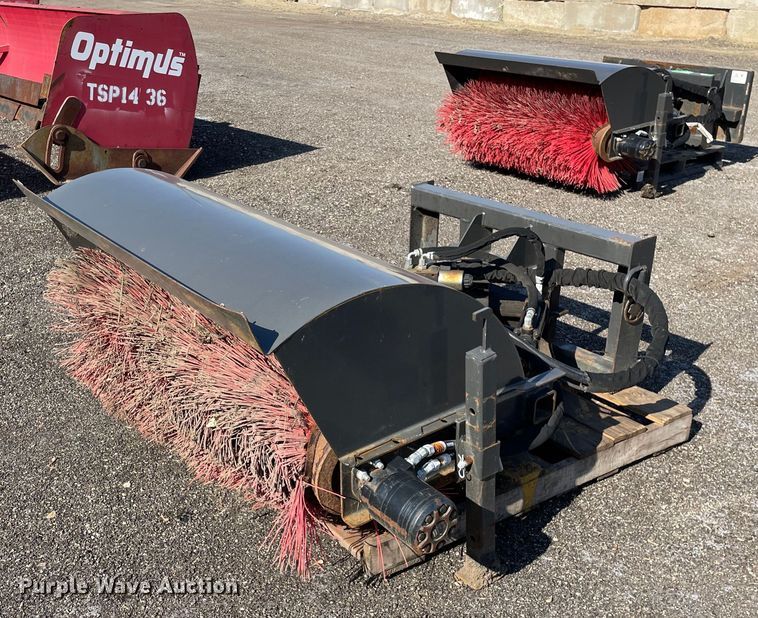 image for item DP0183 Spartan  48" W skid steer broom