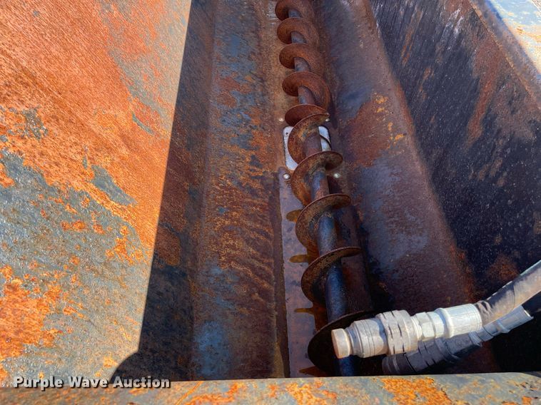 image for item DP0189 74" W skid steer spreader bucket