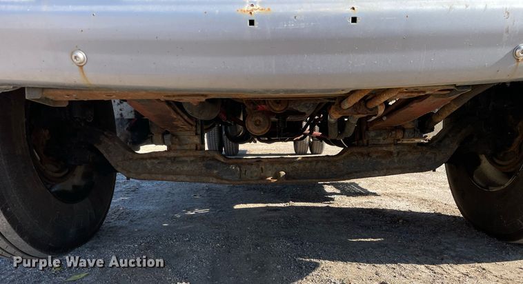 image for item DP0192 2016 International 4300  flatbed truck