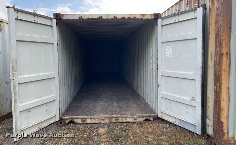 image for item DP0208 2004 NINGBO XINHUACHANG CX04-40MAE  shipping container
