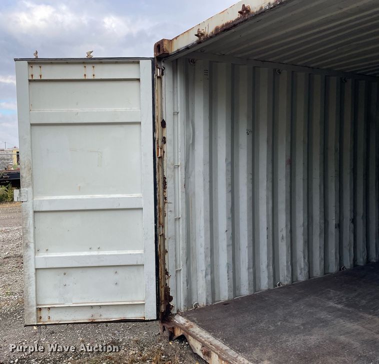 image for item DP0208 2004 NINGBO XINHUACHANG CX04-40MAE  shipping container