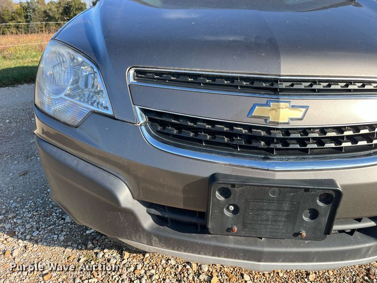 image for item DP2123 2012 Chevrolet Captiva  SUV