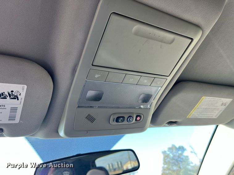 image for item DP2123 2012 Chevrolet Captiva  SUV