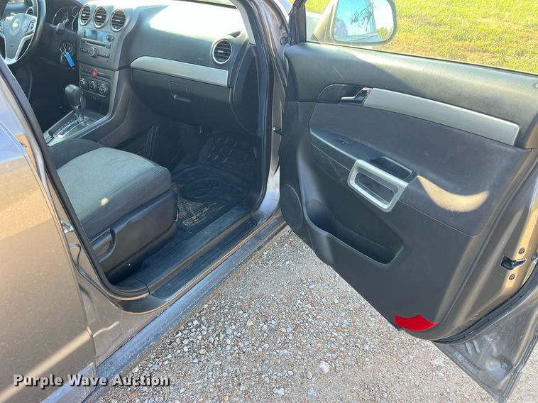 image for item DP2123 2012 Chevrolet Captiva  SUV