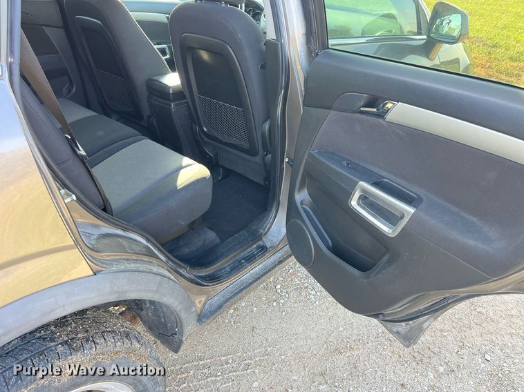 image for item DP2123 2012 Chevrolet Captiva  SUV