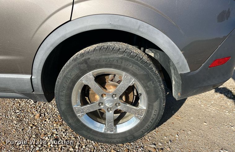 image for item DP2123 2012 Chevrolet Captiva  SUV