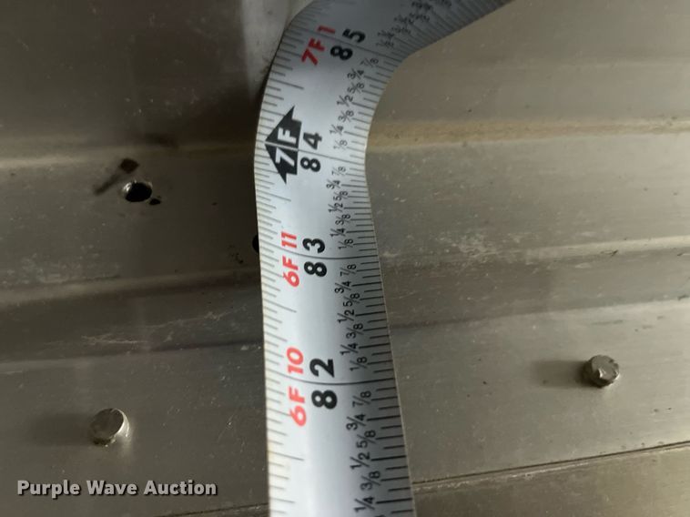 image for item DP2124 2005 Workhorse P42  box truck