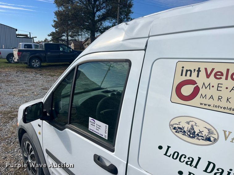 image for item DP2125 2013 Ford Transit Connect XLT  van