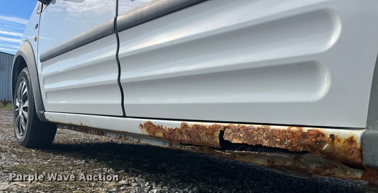 image for item DP2125 2013 Ford Transit Connect XLT  van