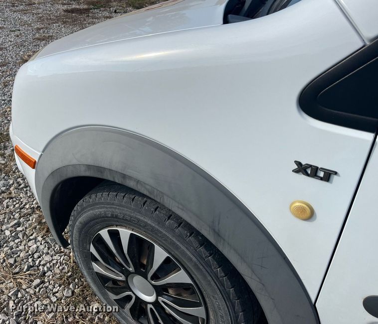 image for item DP2125 2013 Ford Transit Connect XLT  van