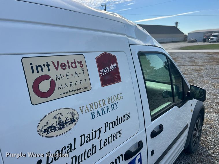 image for item DP2125 2013 Ford Transit Connect XLT  van