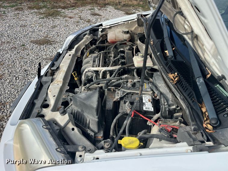 image for item DP2125 2013 Ford Transit Connect XLT  van