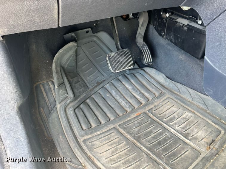 image for item DP2125 2013 Ford Transit Connect XLT  van