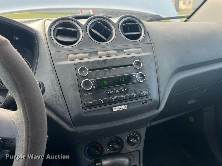 image for item DP2125 2013 Ford Transit Connect XLT  van