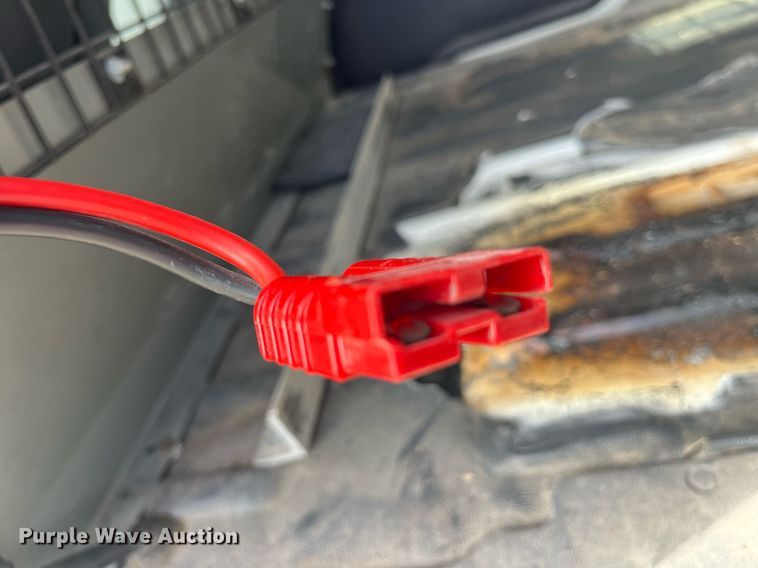 image for item DP2125 2013 Ford Transit Connect XLT  van